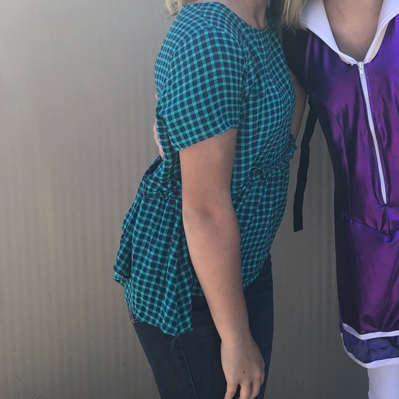 Lelis Blouse - Picture 2 of 2